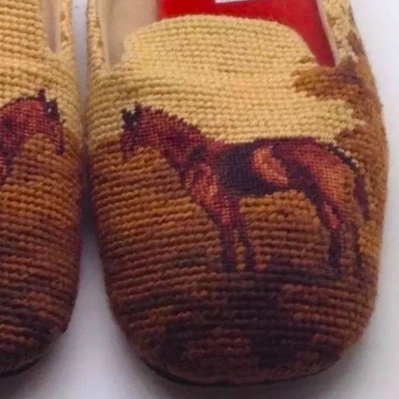 GLADSTONE🐎Equestrian Horse🐎Needlepoint Flats Slides 8 Original Box Very RARE! - Picture 6 of 12
